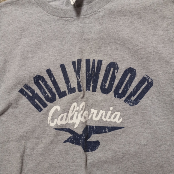 Unisex Hollywood T-Shirt. - Picture 2 of 3
